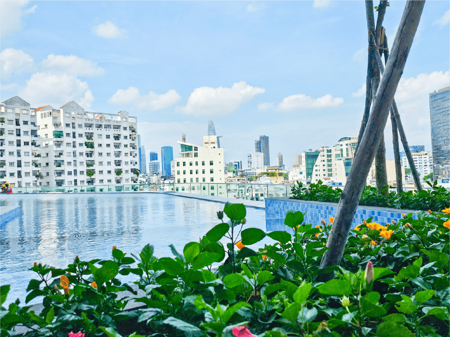 CÔNG TÁC THI CÔNG KHỐI ĐẾ THƯƠNG MẠI